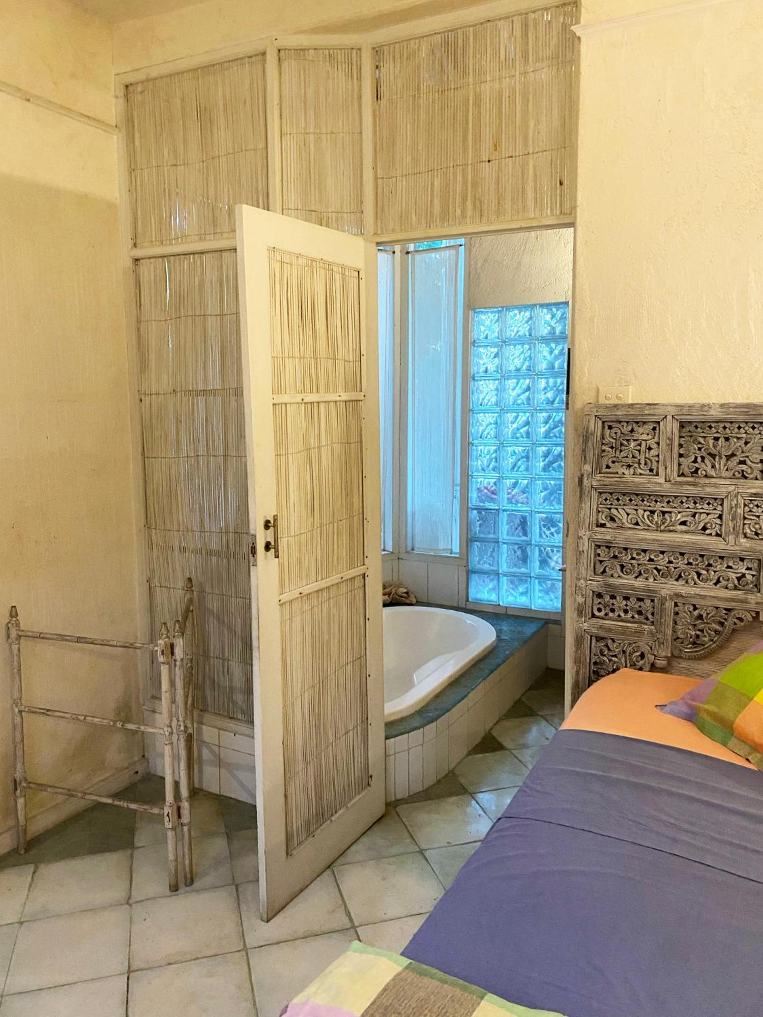 Shady Grove Healing Centre & Homestay W House Rules Please Read Before Booking 발리 사누르 외부 사진